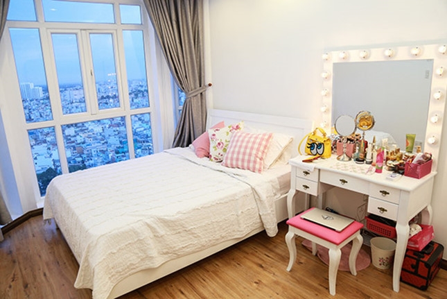 Cách trang trí bàn trang điểm hợp phong thủy